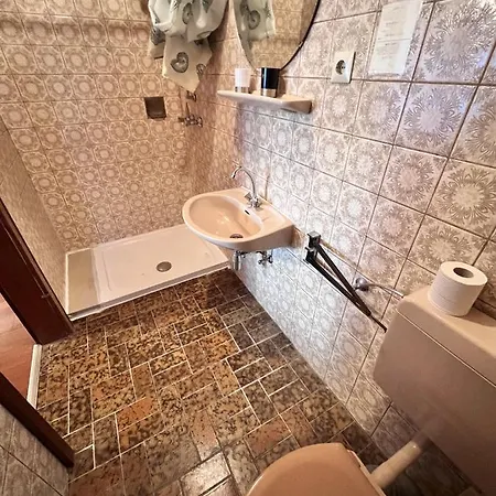 Landgasthof Zum Anker 호텔 Langenfeld (Eifel)